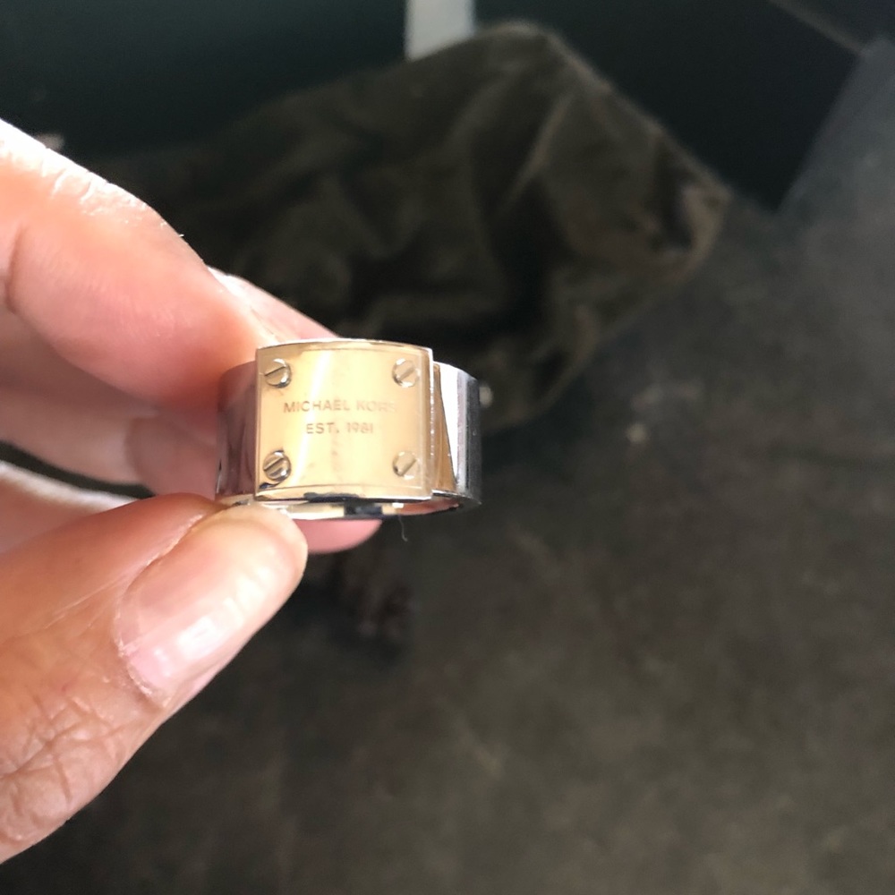 Michael Kors ring